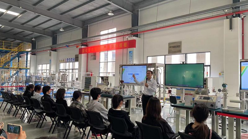 酸雾废气处理设备：化工厂环保投资的明智选择**